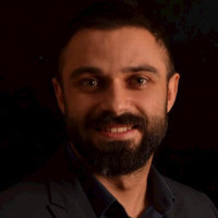 سید پویا سیدیننور
