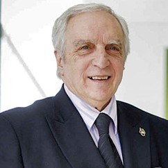 PROF. LUIZ MOUTINHO