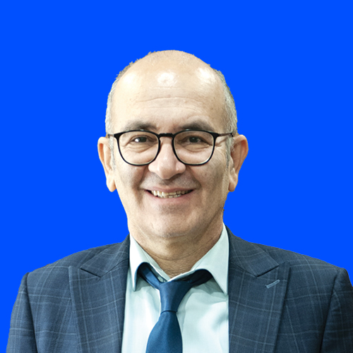 فرهاد اینالویی