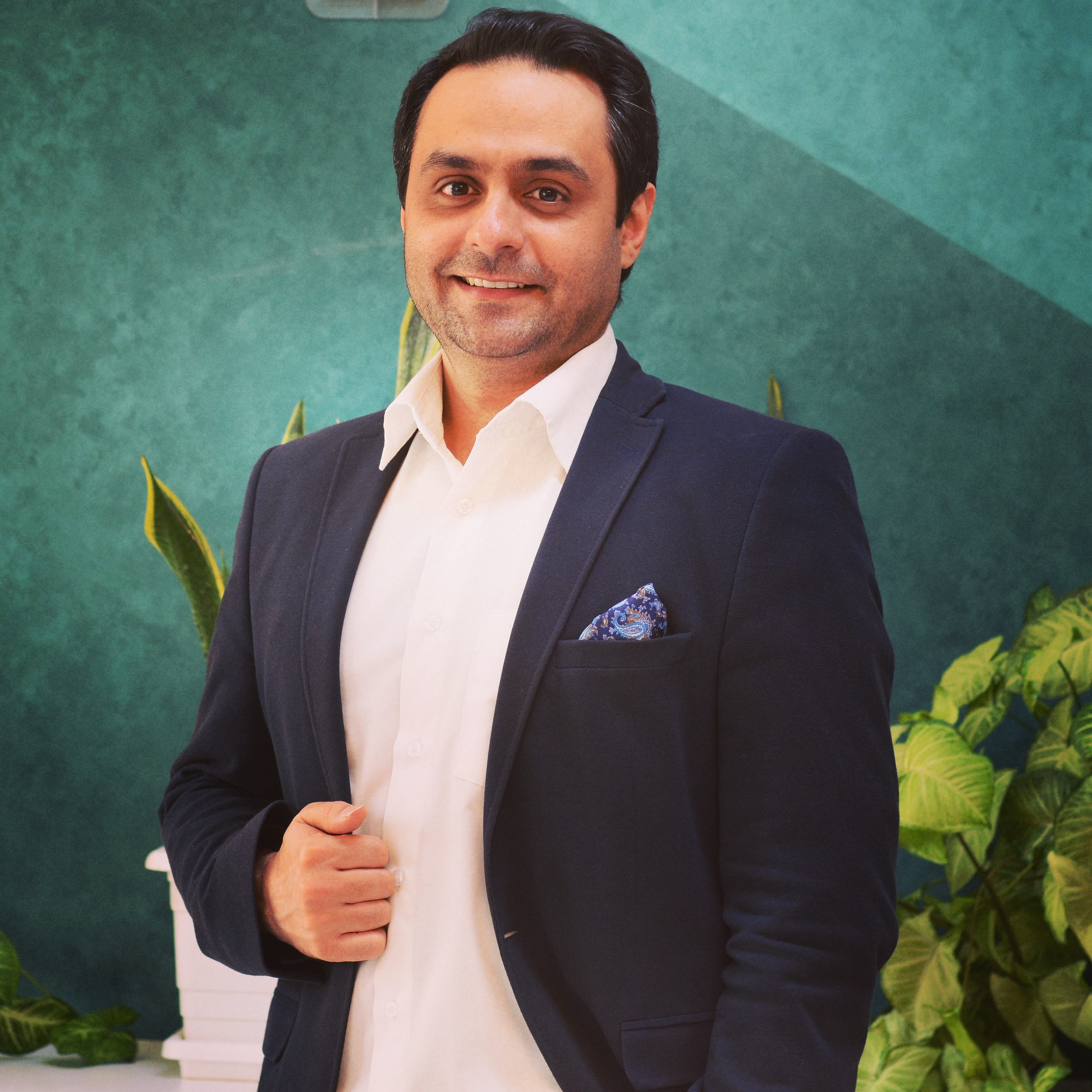 حامد گلخواری