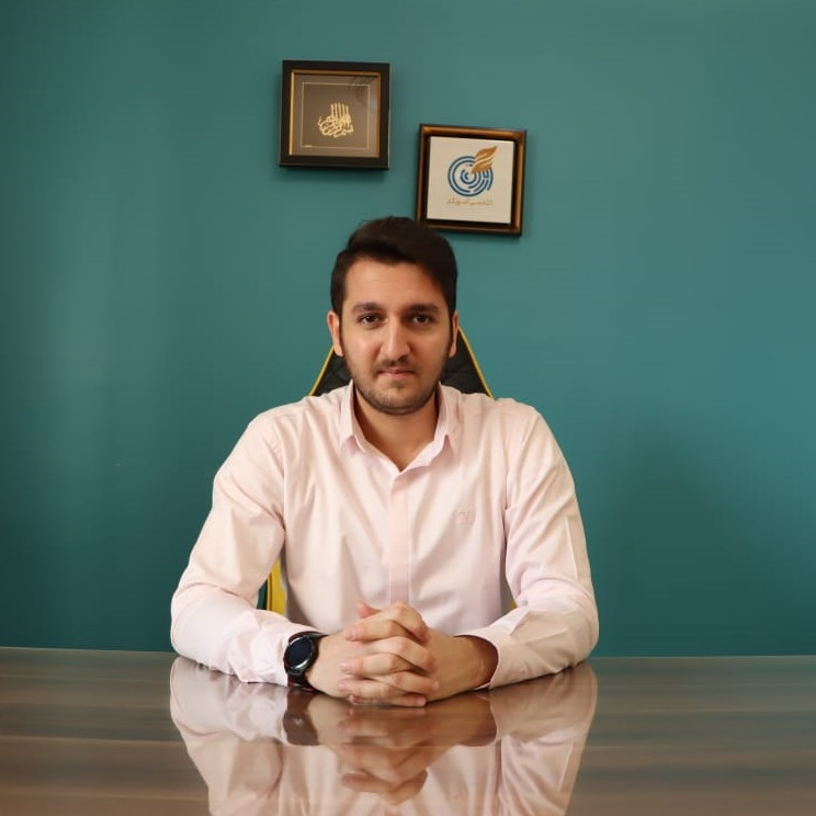 سید علی آموزگار