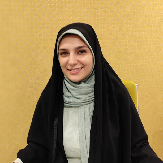 المیرا عسگرزاده