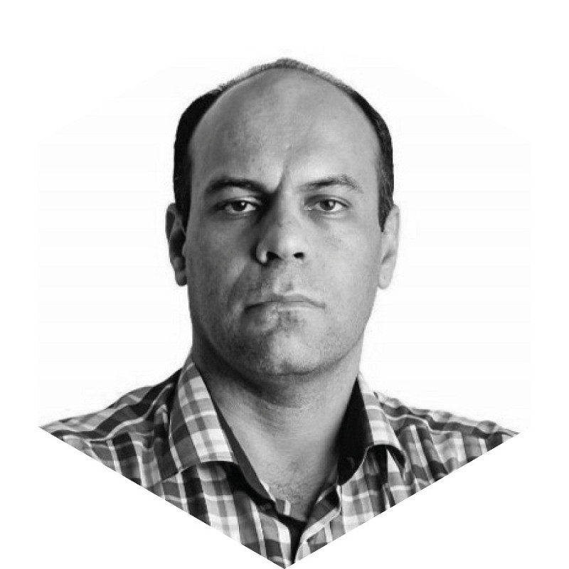 دکتر هومن تصدیقی
