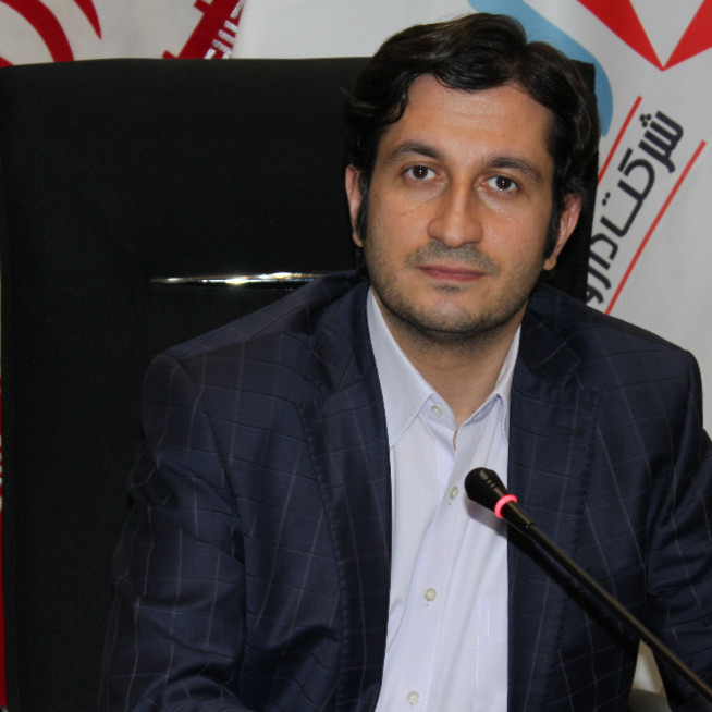 دکتر فرهاد کیافر
