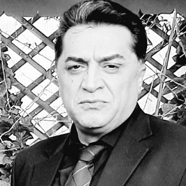 دکتر علی غفارهاشمی