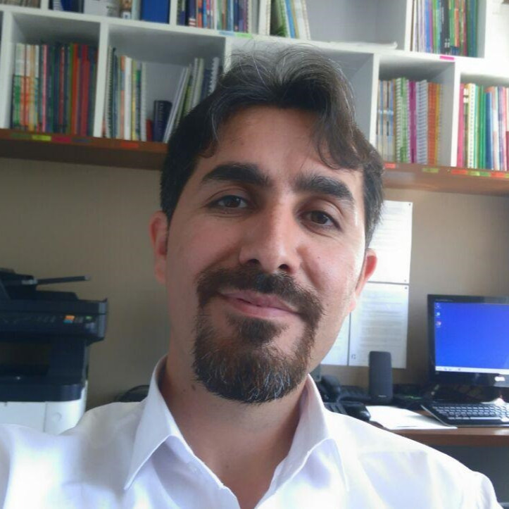 احمد شریف زاده
