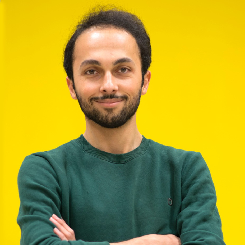 حسین شکاری