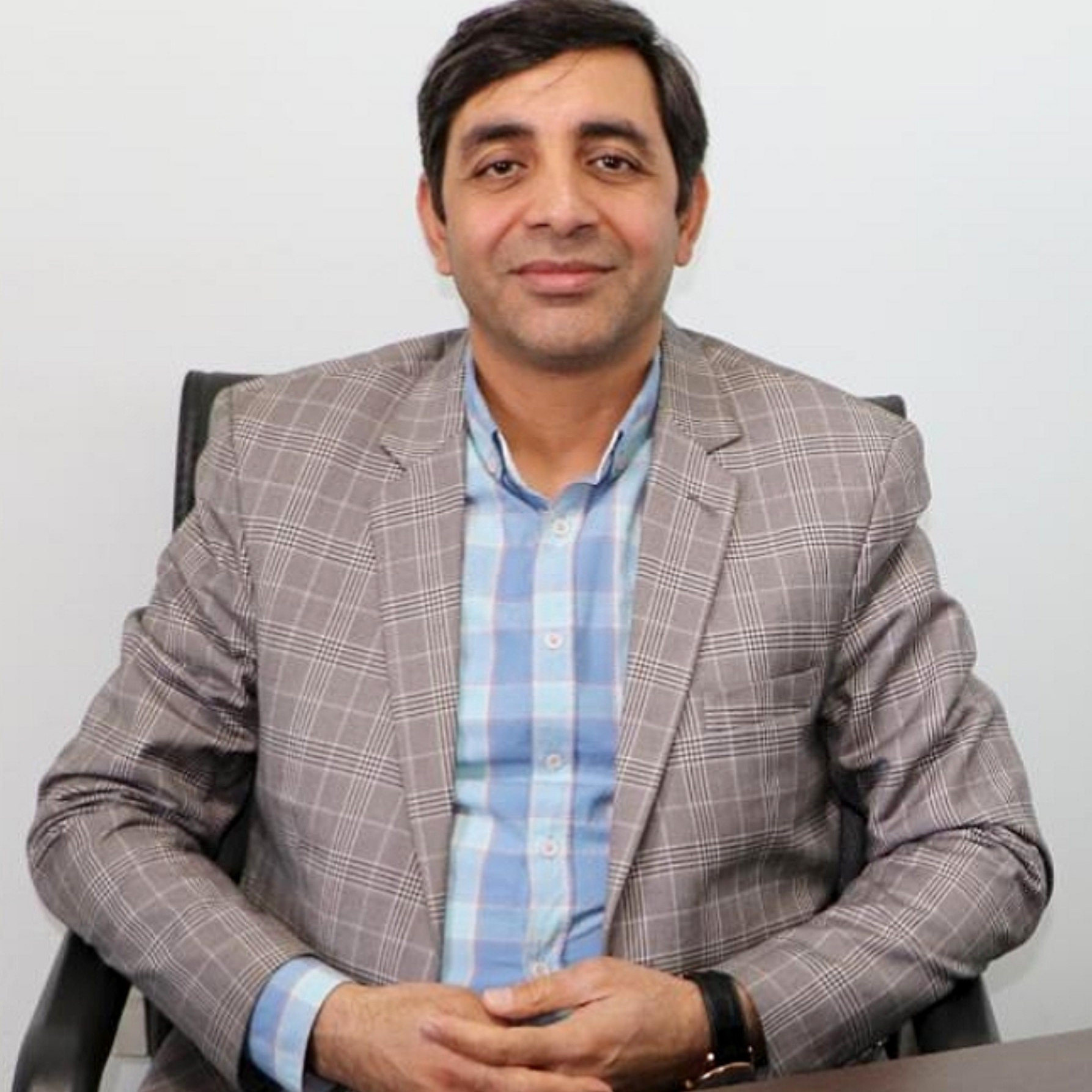 دکتر محمد خیاط زاده