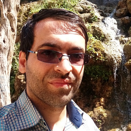 دکتر هادی احمری