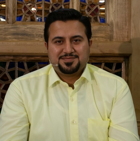 میثم مومنی