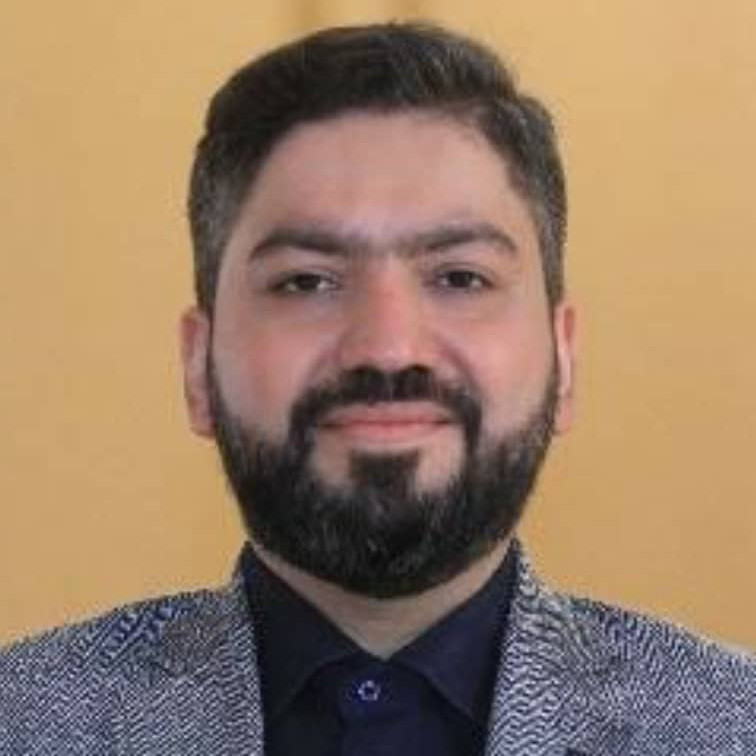آقای سید حسین حکیم زاده