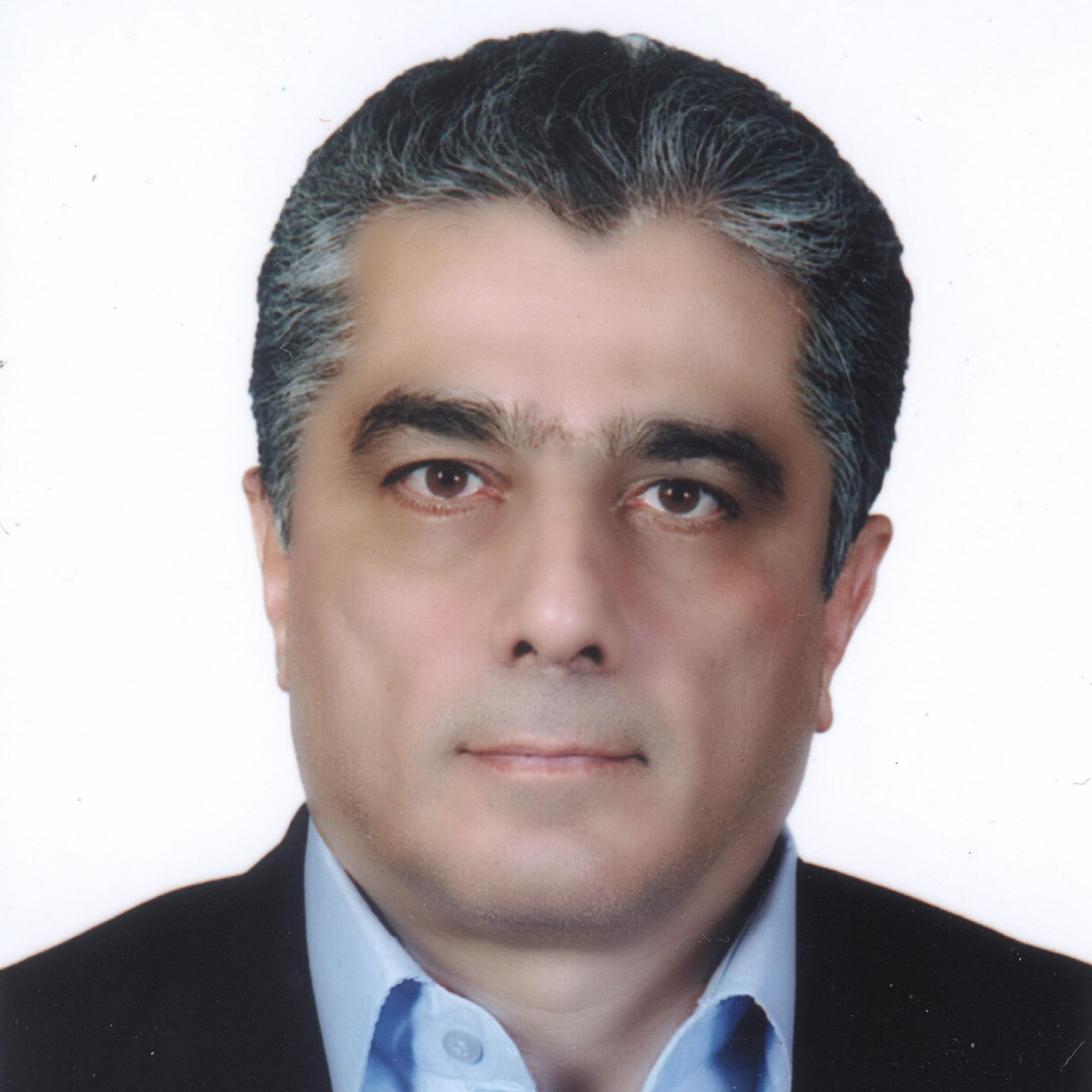 دکتر حسین صامتی
