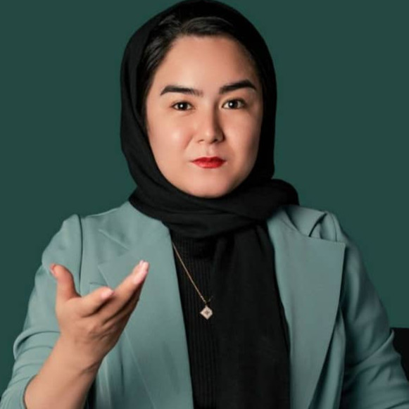 بتول ناصری