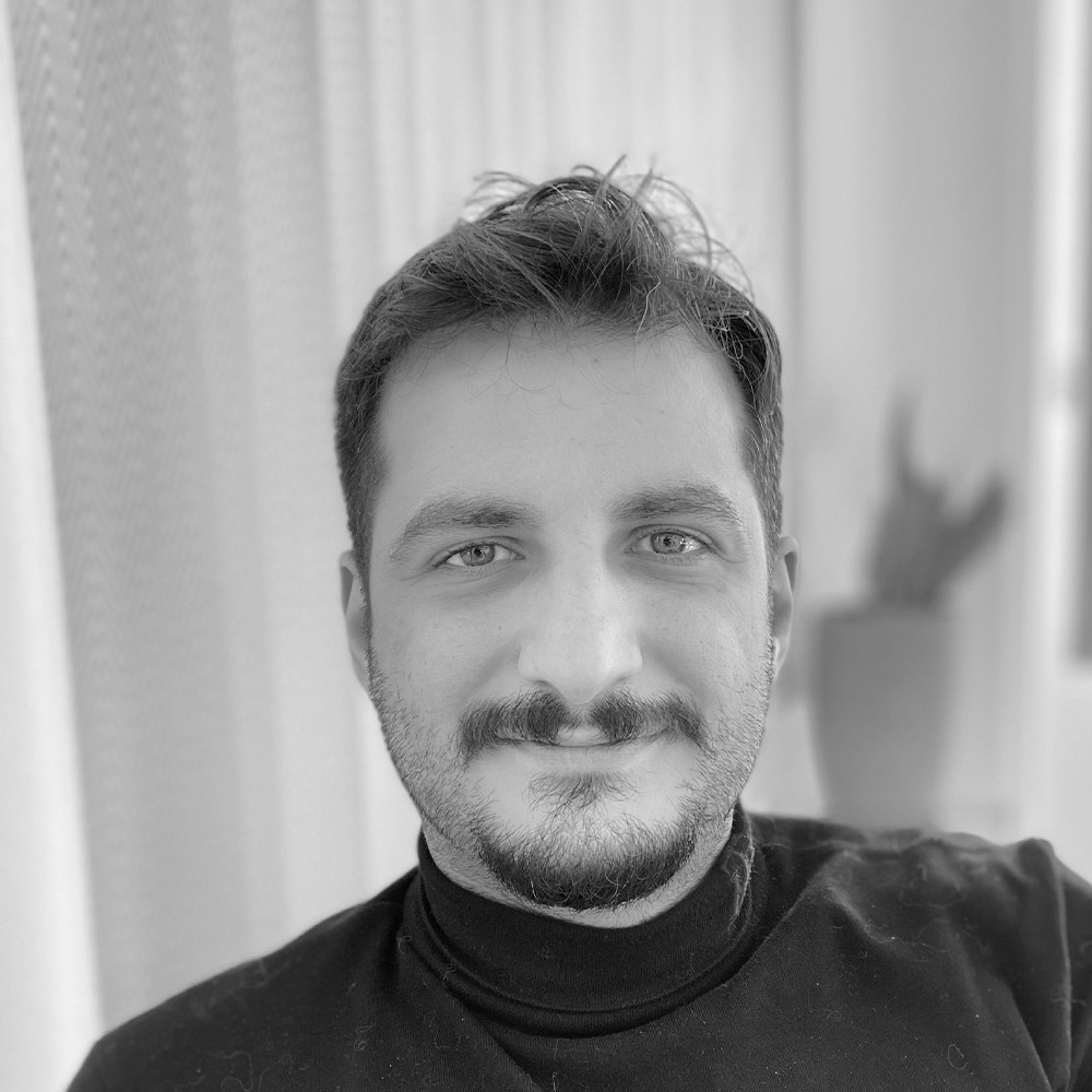 ماکان سپهری