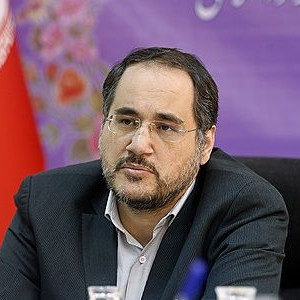 دکتر بابک نگاهداری