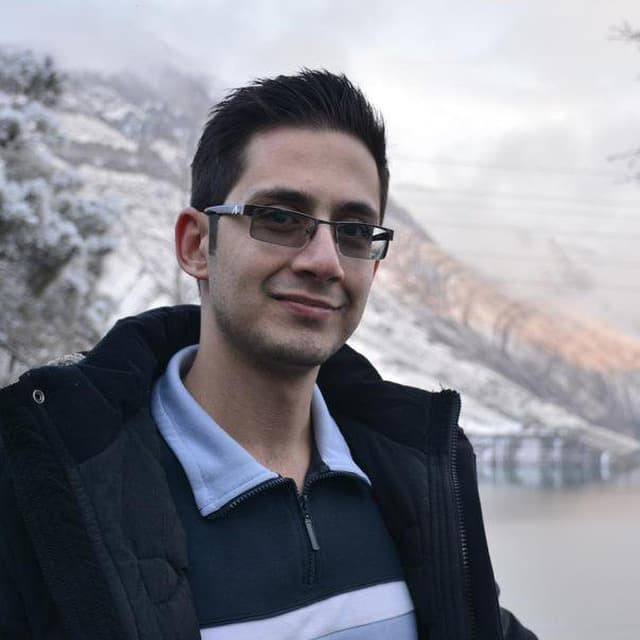 علیرضا اخوانپور