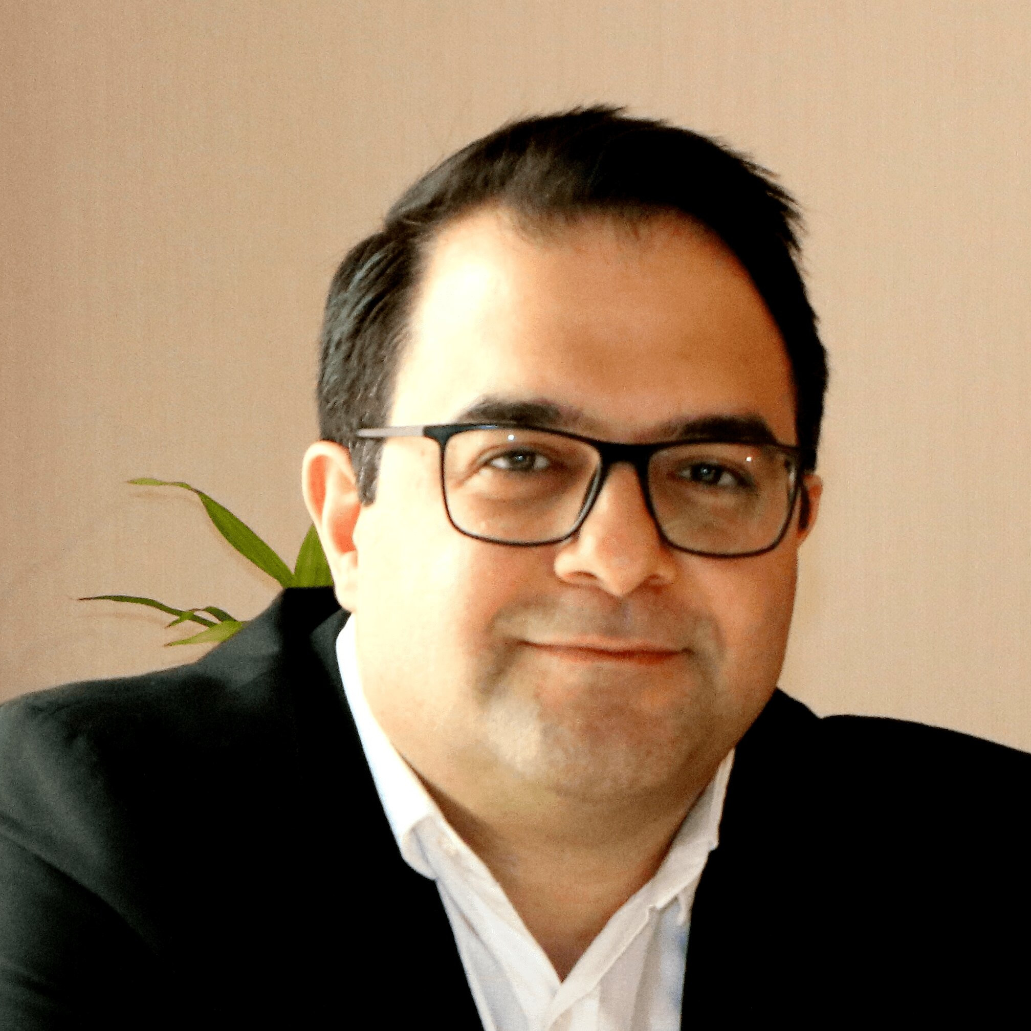 نیما خلیلی
